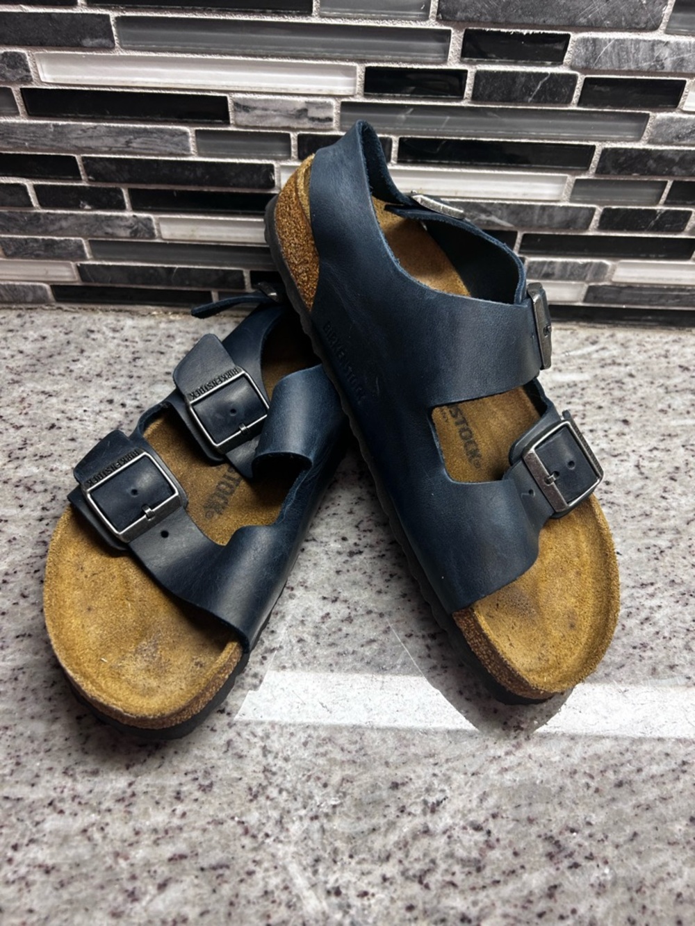 Birkenstock Milano Leather Sandals in Navy womens size 9- mens 7